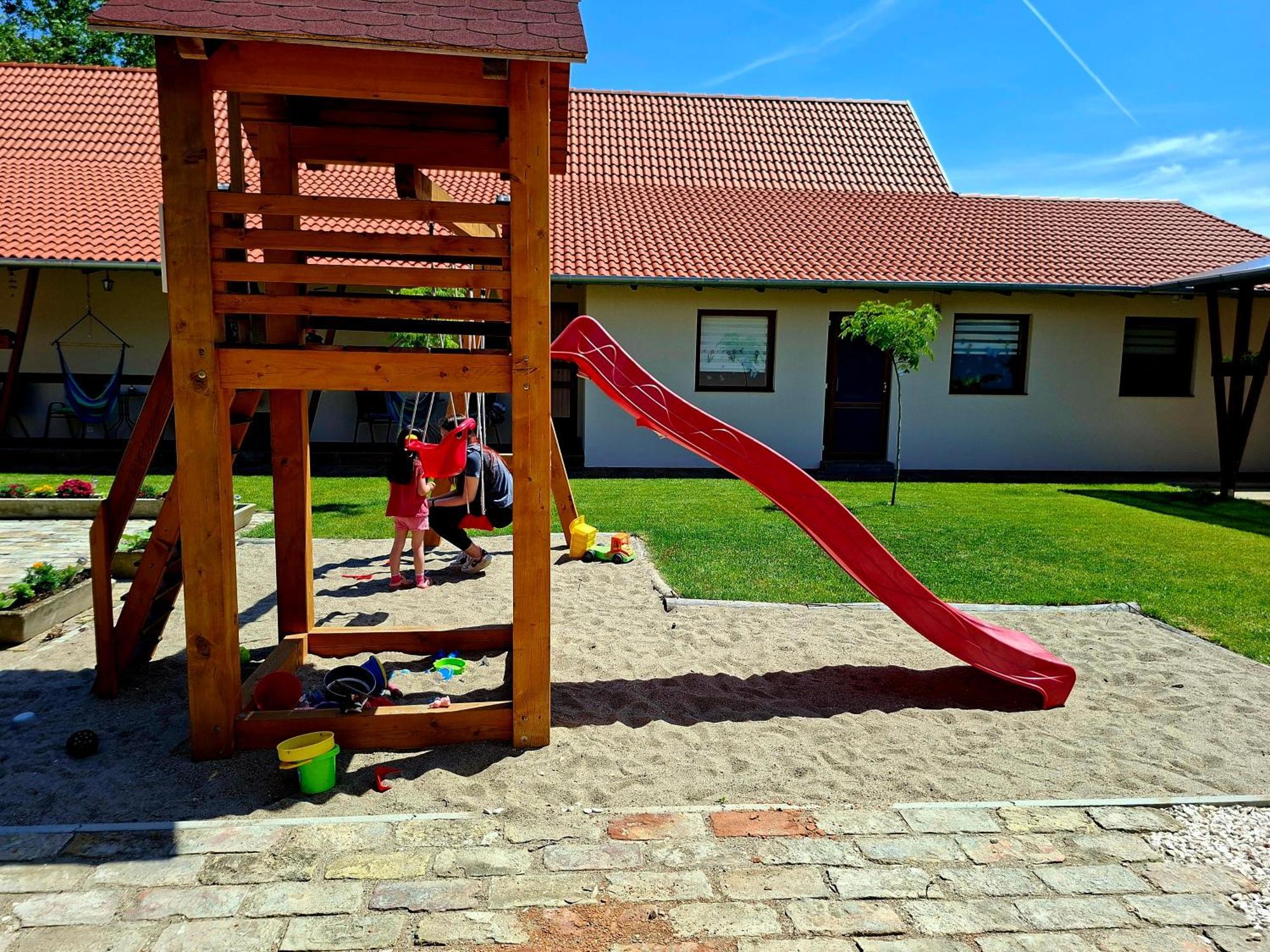 Szelcsengo Wellness Vendeghaz Apartment Mako Bagian luar foto